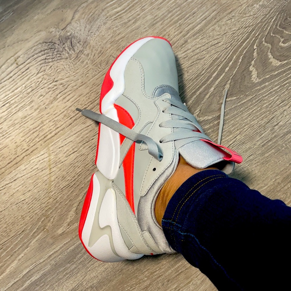 Shoes like new i never used